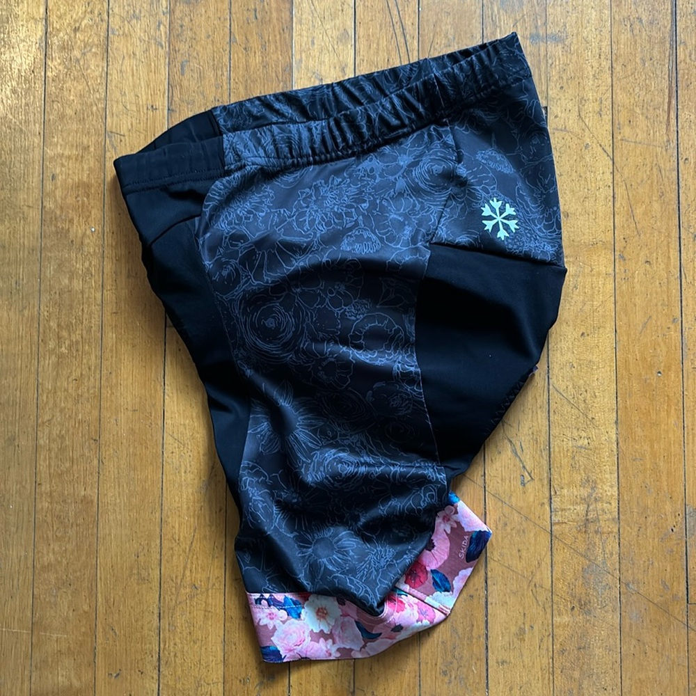 Skida Bike Shorts w/ Chamois Pad